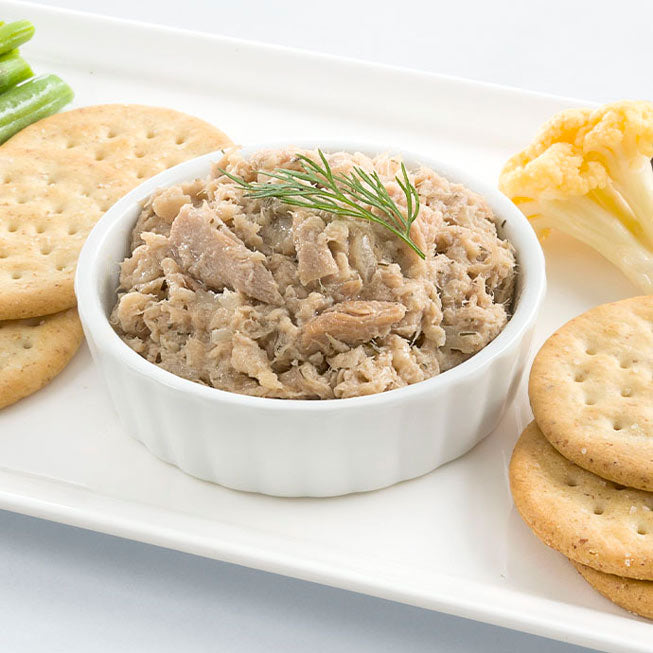 Deli Style Tuna Salad with Crackers